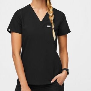Catarina One-Pocket Scrub Top